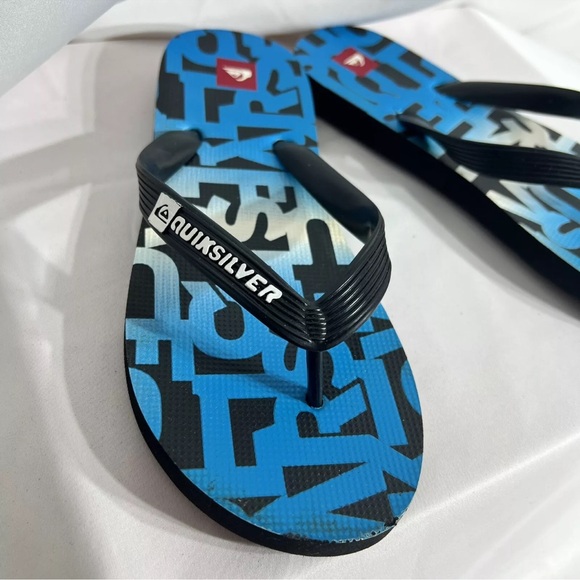 Quicksilver Flip Flops size 6/7 - Picture 8 of 16